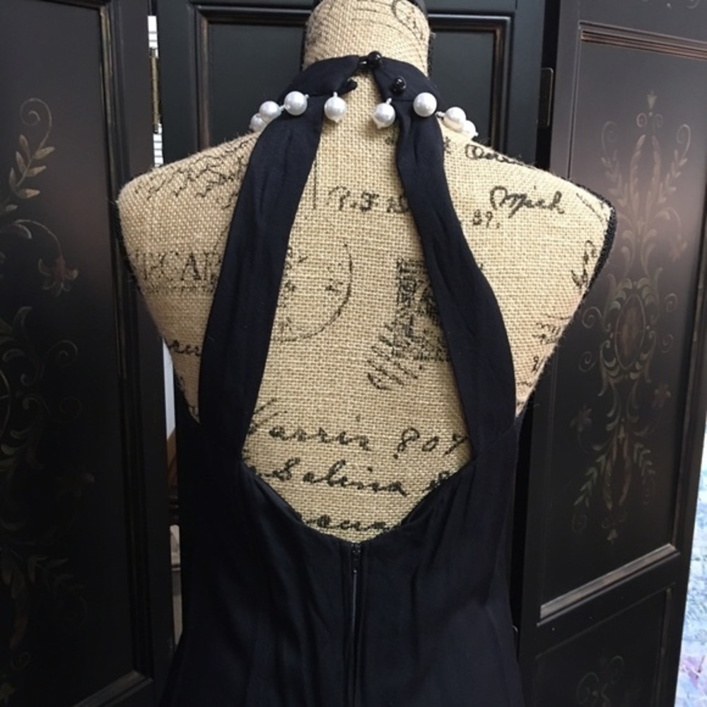 Perfect Lil Black Dress, SZ 11, Pearl Trim - Picture 2 of 4